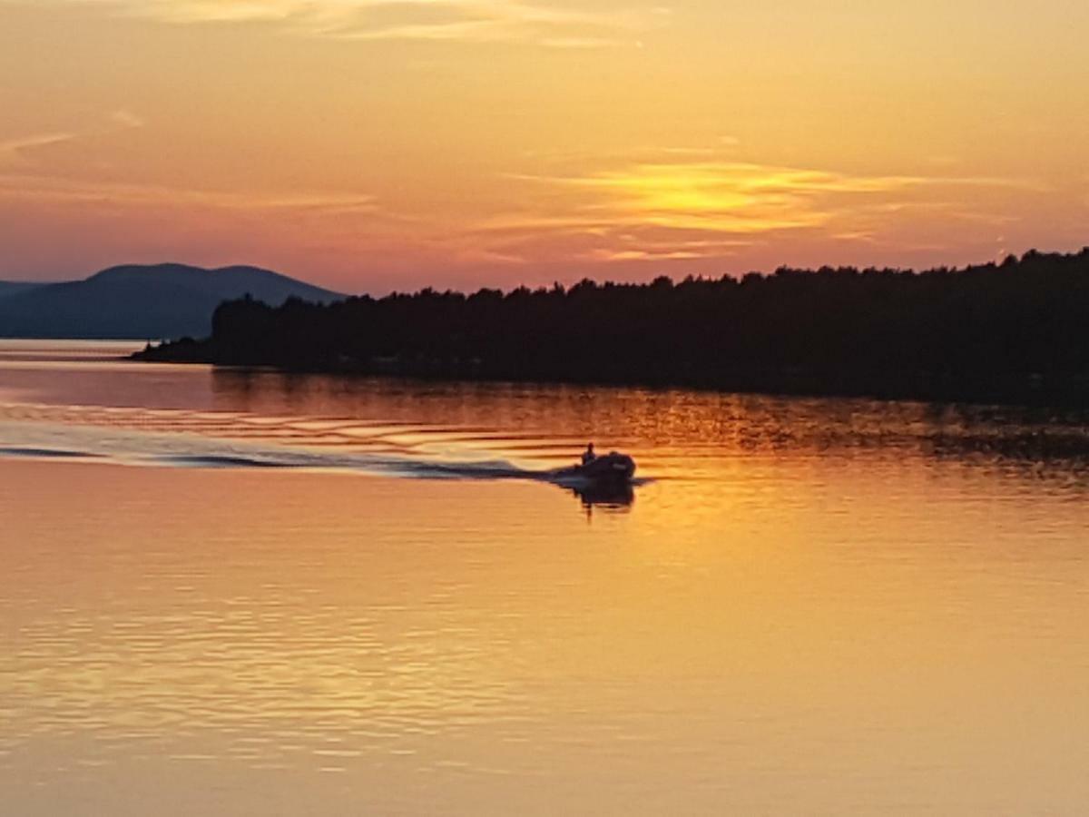 Holiday Home Paradise Beach Σίμπενικ Εξωτερικό φωτογραφία